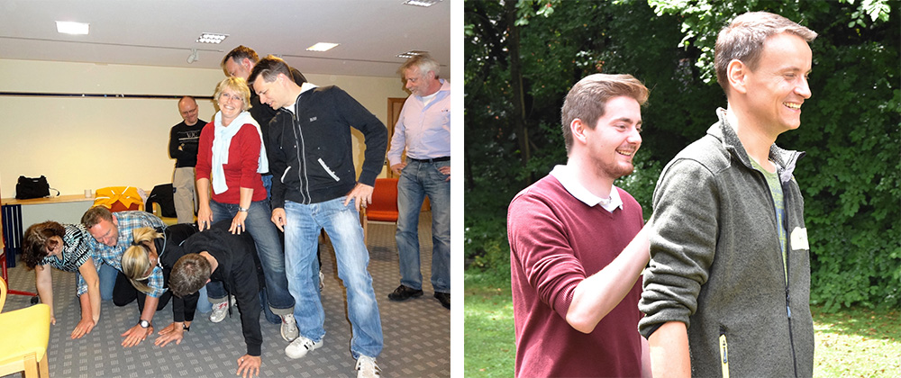 Ein Bild, das Teilnehmende einer Ausbildung Systemaufstellungen mit Jens Richter zeigt. Ebenso lernen die Teilnehmer Familienaufstellungen durchzuführen.